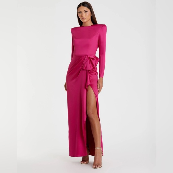 IEENA FOR MAC DUGGAL 26676 NWOT
Satin Structured Bow Draped Column Gown - Picture 1 of 6